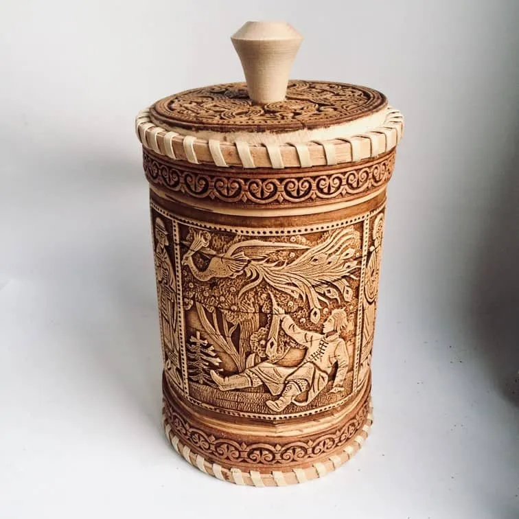 Vorratsdose Serie MÄRCHEN Kunsthandwerk aus Sibirien 3 birkenrindedose prinz und foenix-min